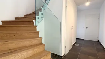 Expose Haus 2 - Modernes Doppelhaus in Ruhelage mit Südterrasse und Garten!
