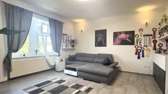 Expose Modernisierte 2 Zimmer Wohnung in absoluter Ruhelage!