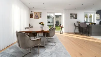Expose Pool, Outdoor-Kitchen &amp; 4 Terrassen: Exklusive Doppelhaushälfte in Perchtoldsdorf!