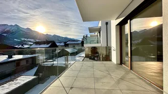 Expose Großzügige 5-Zimmer Terrassenwohnung mit Bergpanorama, Dusche und Badewanne in sonniger Bestlage