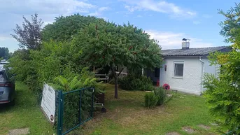 Expose Idyllischer Bungalow mit Terrasse und traumhaftem Garten – Ihr neues Zuhause zum Wohlfühlen