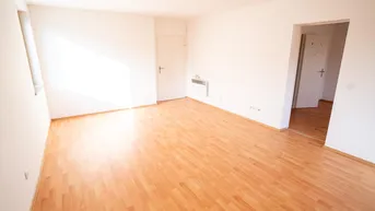 Expose FAMILIENFREUNDLICHE 4-ZIMMER- WOHNUNG MIT SONNIGER AUSRICHTUNG IM STEGFELD