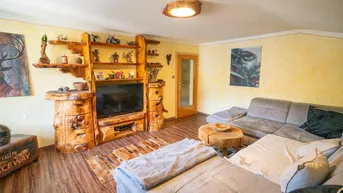 Expose HAUS MIT 2 WOHNEINHEITEN &amp; XL-GARAGE - ZENTRAL IN ST. JOHANN IM PONGAU