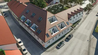 Expose THERMAL - GOLF - REITEN - WEIN - 85m² NEUBAU ERSTBEZUG mit Balkon im südlichen Wienerwald – THERMENREGION – 5 min zur A2