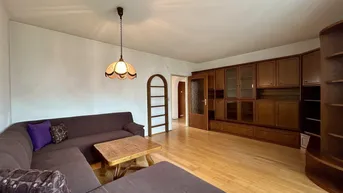 Expose Stilvolle 3-Zimmer-Wohnung mit Loggia im Zentrum von Ottensheim