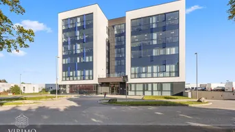 Expose Exklusiver Unternehmensstandort in Leonding – 1.370 m² Bürofläche auf 3 Ebenen mit Dachterrasse &amp; zahlreichen Parkmöglichkeiten