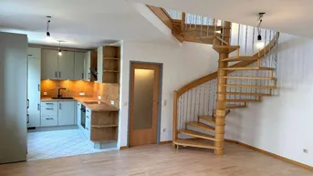 Expose Erstbezug nach Sanierung. 2,5-Zimmer Maisonette mit Poolnutzung, Terrasse und allgem. Grünflächen, nähe Vetmeduni