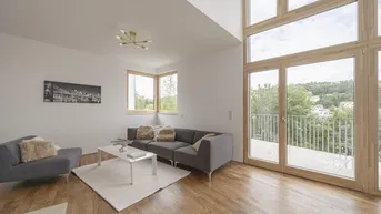 Expose Grünes Familienglück mit Stil – Panorama, Pool &amp; Stadtnähe