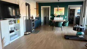 Expose Helle, ruhige 2-Zimmer-Wohnung mit 70 m2