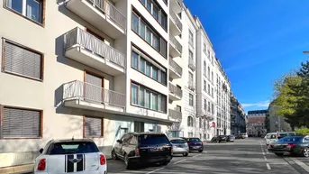 Expose 2 Zimmer Wohnung mit Balkon am Modenapark zu verkaufen