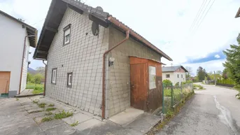 Expose Liebliches Einfamilienhaus mit Renovierungsbedarf in Pettenbach