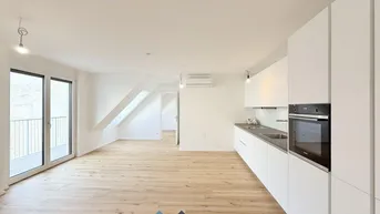 Expose ERSTBEZUG - Herrliche Maisonettewohnung mit Balkon und Terrasse!