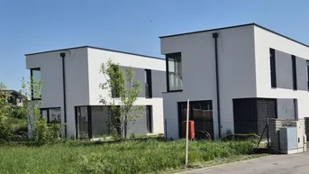 Expose Schlüsselfertig! Einfamilienhaus mit wunderschöner Aussicht! Sofort verfügbar!