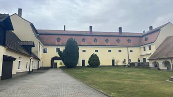 Expose Moderne 2-Zimmer-Wohnung in Hohenau: Vollsaniert und gemütlich für 535,51 €!
