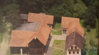 Expose HOFSTELLE - BAUERNHAUS bzw. EINFAMILIENHAUS in Grünruhelage