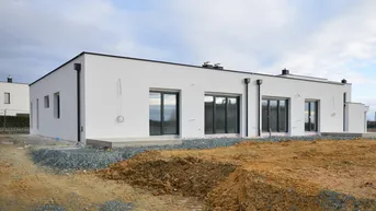 Expose ERSTBEZUG: BUNGALOW IN MIETKAUF PROVISIONSFREI