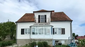 Expose Geräumiges Einfamilienhaus in ruhiger Lage