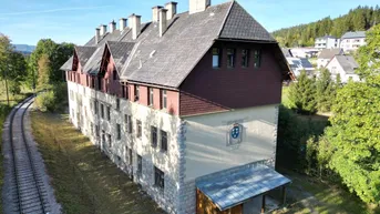 Expose Einzigartige Chance! Zinshaus in Mariazell mit 7.000 m² großem Grundstück zu attraktiven Konditionen