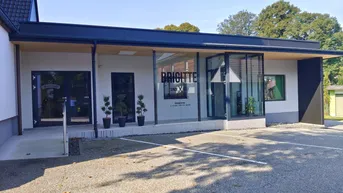 Expose Wohn- und Geschäftshaus mit Stil – Ihre neue Praxis, Büro, Ordination, Salon oder Zuhause mit Parkplätzen