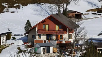 Expose Einzigartiges Wohnhaus in Lackenhof am Ötscher – Wohnen, wo andere Urlaub machen - provisionsfrei für die Käufer!