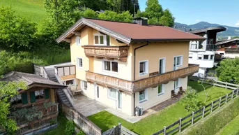 Expose Großzügige Dachgeschoßwohnung am Sonnhang