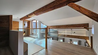 Expose Hochwertige DG-Maisonettewohnung mit Charme