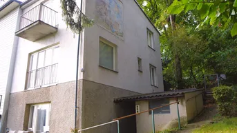 Expose Einmalige Gelegenheit in Top Lage - Doppelhaushälfte auf 462m² Eigengrund