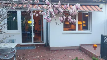 Expose Sonniges Reihenhaus in Perchtoldsdorf: 4,5 Zimmer, Sauna, Garten, Balkone und Garage!