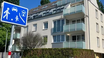 Expose Helle moderne 3-Zimmer Wohnung mit Balkon und Tiefgarage in Ruhelage mit exzellenter Infrastruktur