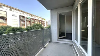 Expose sanierungsbedürftige 3-Zimmer-Wohnung mit Loggia | Nähe U1 Donauzentrum