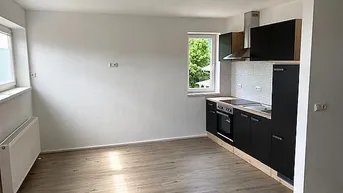 Expose Kufstein 2-Zimmer-Wohnung 62 m² in zentrumsnaher Lage mit eigenem Eingang