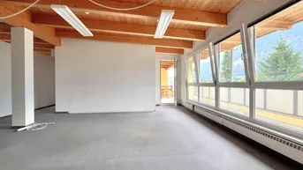 Expose Büro-/Ordinationsfläche mit Terrasse in LIENZ zu MIETEN!