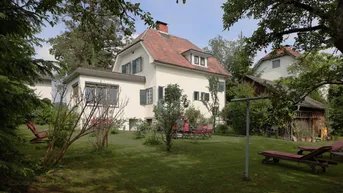 Expose Charmante Villa mit großzügigem Garten
