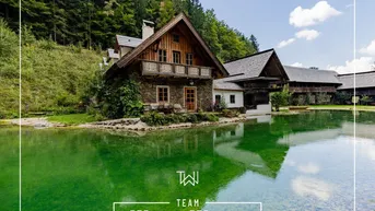 Expose Einzigartiges aufwendig revitalisiertes Bauernhaus aus dem 16. Jahrhundert | Privater See | Absolute Ruhelage