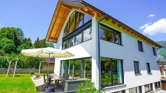 Expose Moderne Villa am Wolfgangsee im Salzkammergut - Exklusives Wohnen mit High-End Ausstattung und Seenähe