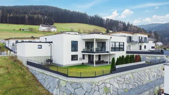 Expose Zukunftssicheres Zuhause mit Panoramablick und Wellness-Faktor - Exklusive Villa mit Indoor-Pool und nachhaltiger Energieversorgung in St. Oswald