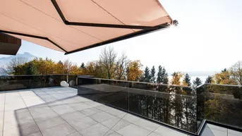 Expose Penthouse am Mondsee – Ein Rückzugsort der Extraklasse! Hochwertige Vollholz-Architektur, 4 Terrassen und spektakulärer Panoramablick auf den Mondsee – bezugsfertig und barrierefrei.