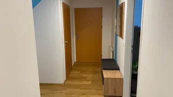 Expose Suche Nachmieter für Dachgeschoßwohnung in Untermarkersdorf