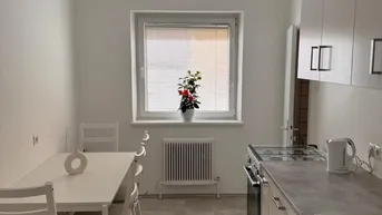 Expose PROVISIONSFREI: renovierte gut aufgeteilte 2-Zimmer Wohnung, c. 60 m2 in kurzer Gehweite zum AKH in ruhiger Wohngegend