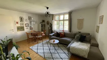 Expose Zentrale, ruhige Altbauwohnung mit Blick ins Grüne