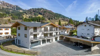 Expose ERSTBEZUG - Exklusive 2-Zimmer-Wohnung mit Balkon und Einbauküche in Kitzbühel