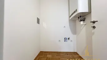 Expose Erstbezug nach Sanierung: Tolle 4-Zimmer Wohnung mit großem Balkon, TG-Platz anmietbar