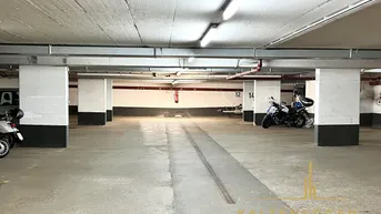 Expose Erstbezug nach Sanierung: Tolle 4-Zimmer Wohnung mit großem Balkon, TG-Platz anmietbar