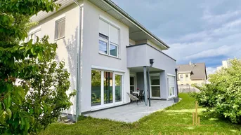 Expose Modernes Einfamilienhaus mit Pool in ruhiger Lage