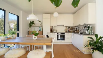 Expose Tolle, helle 2-Zimmer Wohnung mit 21 m² Balkon - neuwertig - Krottenbachstrasse