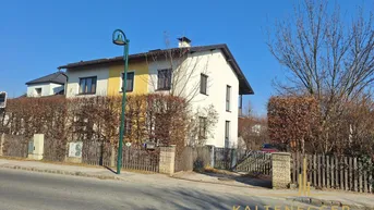 Expose Geräumiges Einfamilienhaus mit 2 Wohneinheiten und großem Grundstück
