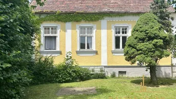 Expose Großzügige Liegenschaft mit Altbestand &amp; Entwicklungspotenzial