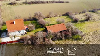 Expose Landwirtschaftliches Wohnhaus | 5.500 m² Fläche | Garage | Pferdestall mit 5 Boxen und Koppeln