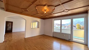 Expose 3-Zimmer-Wohnung mit Balkon – zentrales Wohnen mit Komfort