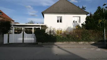 Expose Kärnten / Villach: Einzigartige Villa mit Pool in zentraler Lage